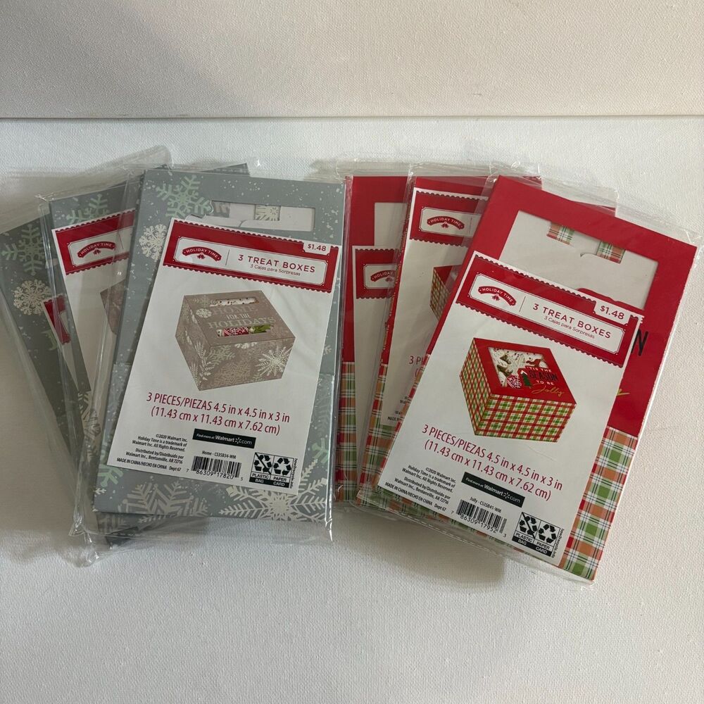 18 Treat Boxes Holiday Time 4.5X4.5x3 Merry Christmas Red Plaid Silver Snowflake
